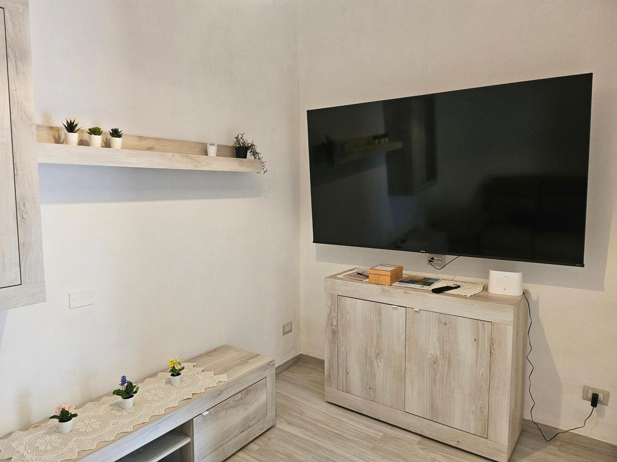 Appartamento Via Roma Castelnuovo D'Elsa Экстерьер фото